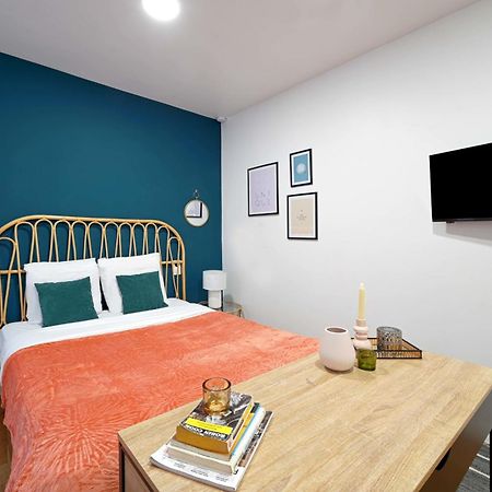 Modern Studio Fully Renovated ปารีส ภายนอก รูปภาพ