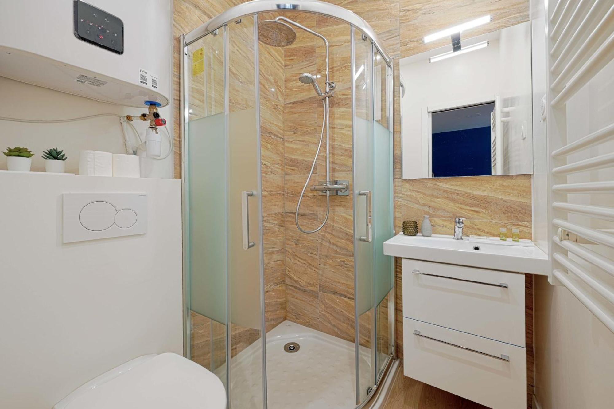 Modern Studio Fully Renovated ปารีส ภายนอก รูปภาพ